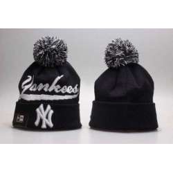 Yankees Team Logo Black Knit Hat YPMY