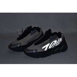 Yeezy BOOST 700 V3 Men Shoes (5)